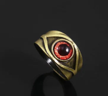 Vintage Crimson Brown Red Eye Ring